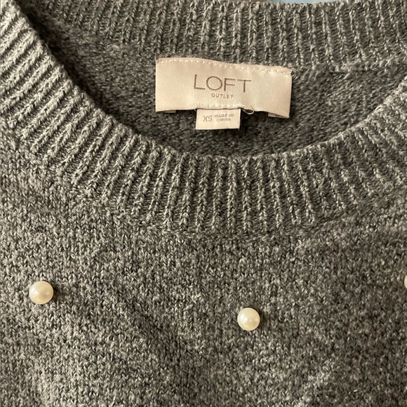 LOFT Outlet - Picture 3 of 4